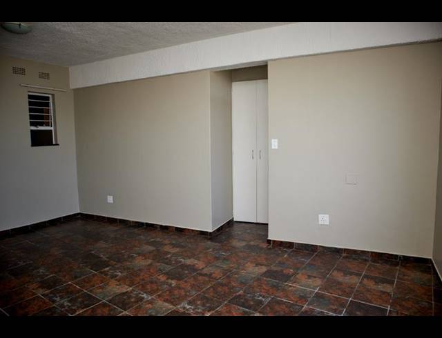1 BEDROOM PROPERTY TO RENT IN BEREA